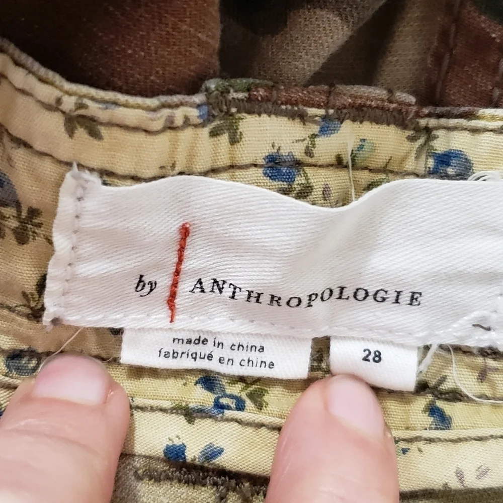 Anthropolgie Size 28 Camouflage Cargo Pants